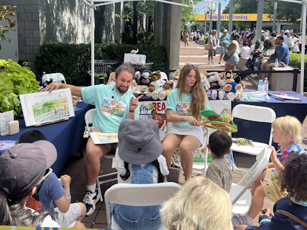 Maura Moynihan storytelling at Arthur Ashe Kids' Day at the US Open